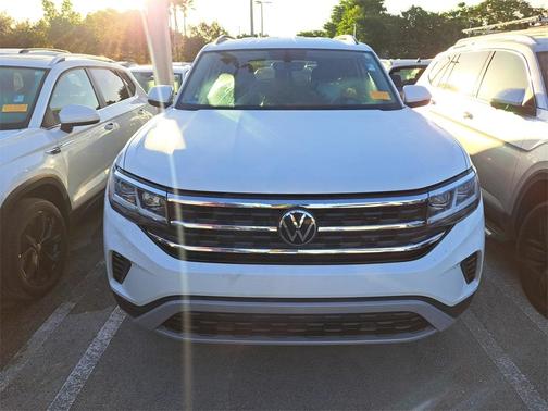 2023 Volkswagen Atlas 3.6L SE w/Technology