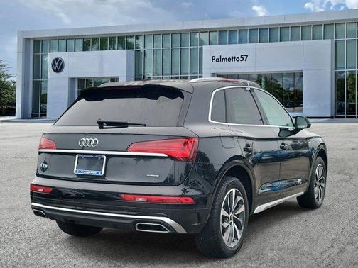 2022 Audi Q5 45 S line quattro Premium