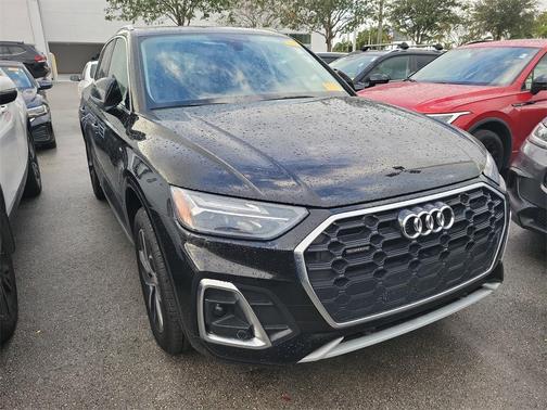 2022 Audi Q5 45 S line quattro Premium
