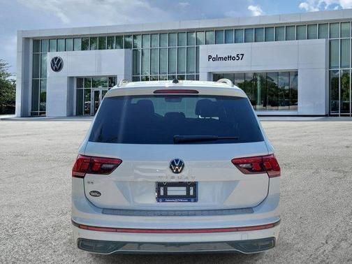 Opal White Pearl Effect 2024 Volkswagen Tiguan 2.0T SE R-Line Black