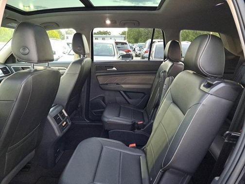 2022 Volkswagen Atlas 3.6 V6 SEL R-Line