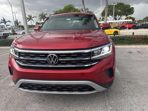 2023 Volkswagen Atlas 2.0T SE w/Technology