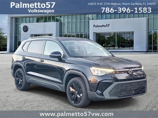 2025 Volkswagen Taos 1.5T SE Black