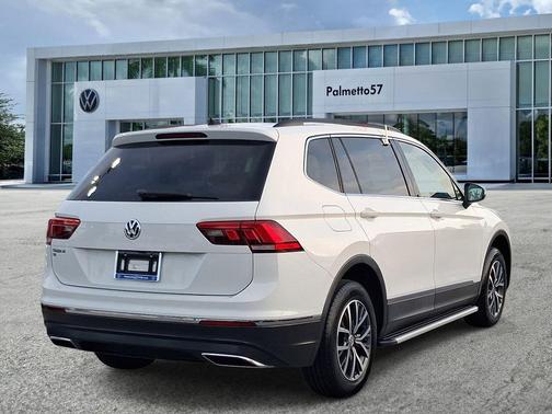 Pure White 2020 Volkswagen Tiguan 2.0T SE