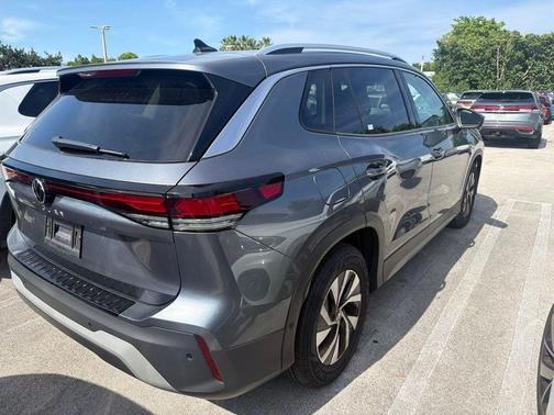 Platinum Gray Metallic 2026 Volkswagen Tiguan 2.0T S