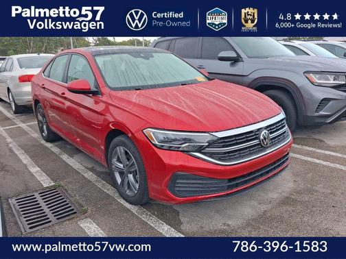 Kings Red 2023 Volkswagen Jetta 1.5T SE