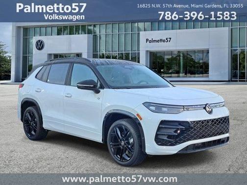 2026 Volkswagen Tiguan 2.0T SE R-Line Black