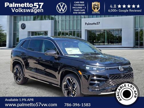 Deep Black Pearl 2026 Volkswagen Tiguan 2.0T SEL R-Line Turbo