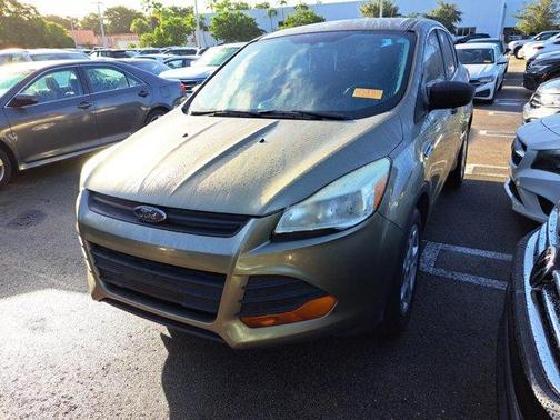 2014 Ford Escape S