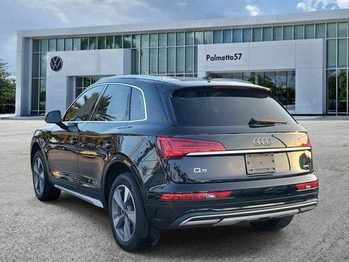 2023 Audi Q5 40 Premium