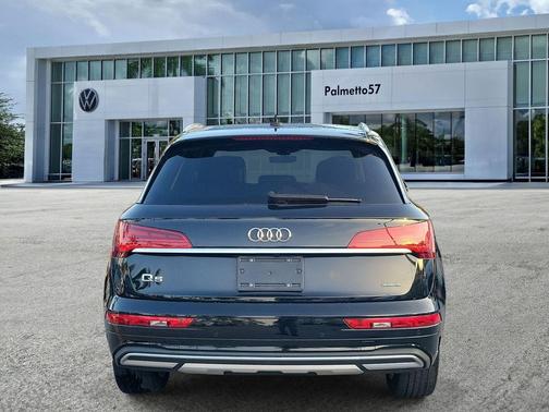 2023 Audi Q5 40 Premium