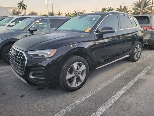 2023 Audi Q5 40 Premium