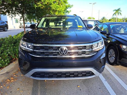 2022 Volkswagen Atlas 3.6L SE w/Technology
