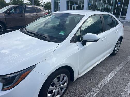 White 2024 Toyota Corolla LE