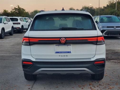 2025 Volkswagen Taos 1.5T S