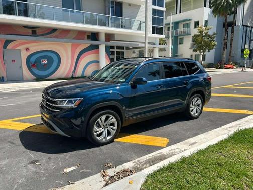 2023 Volkswagen Atlas 3.6L SE w/Technology