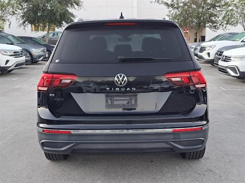 2022 Volkswagen Tiguan 2.0T SE
