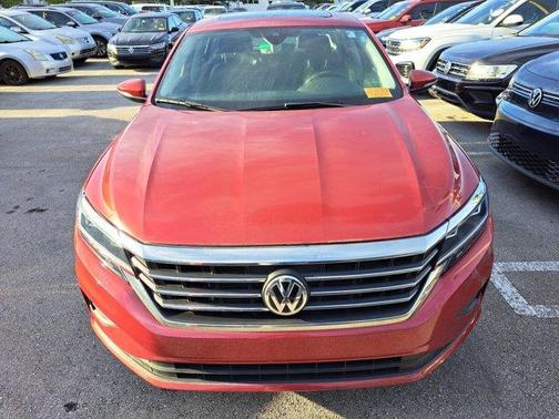 2022 Volkswagen Passat 2.0T SE