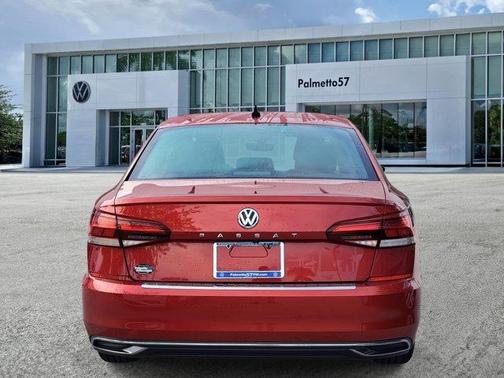 2022 Volkswagen Passat 2.0T SE