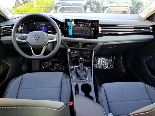 2025 Volkswagen Jetta 1.5T SE