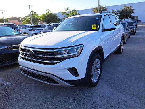 2022 Volkswagen Atlas 3.6L SE w/Technology