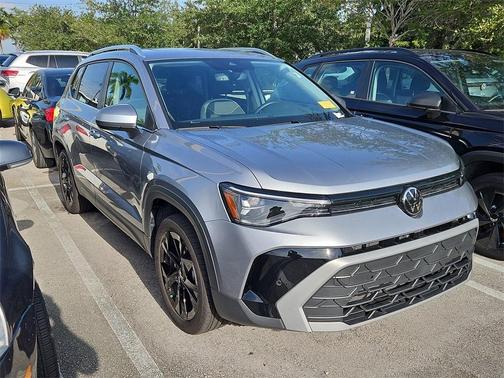 2025 Volkswagen Taos 1.5T SE