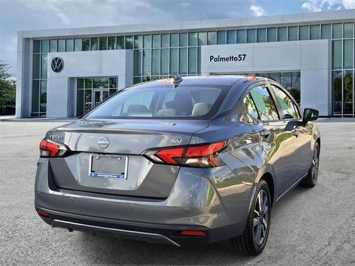 2023 Nissan Versa 1.6 SV