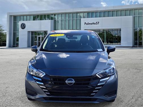 2023 Nissan Versa 1.6 SV