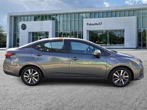 2023 Nissan Versa 1.6 SV