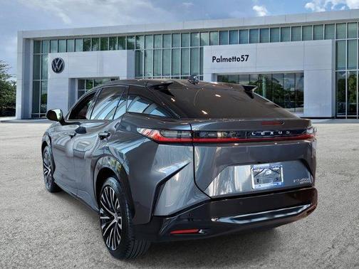 2023 Lexus RZ 450e Premium