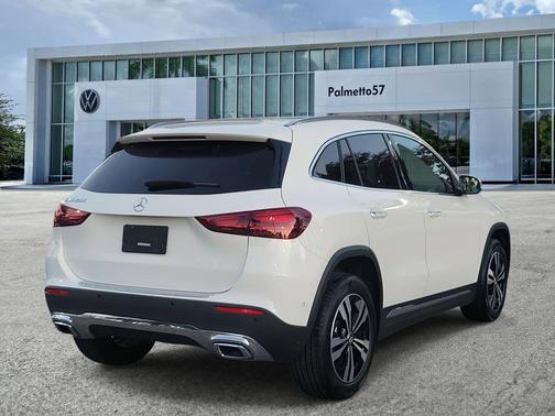 2025 Mercedes-Benz GLA 250 Base