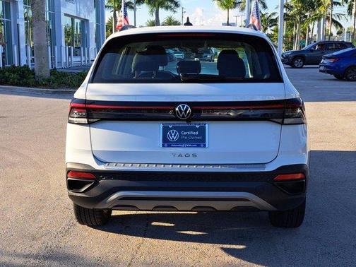 2025 Volkswagen Taos 1.5T S