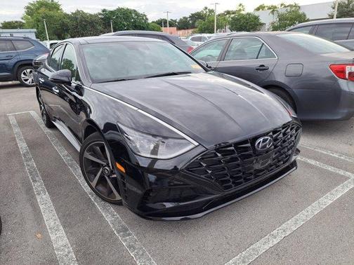 2023 Hyundai SONATA SEL Plus