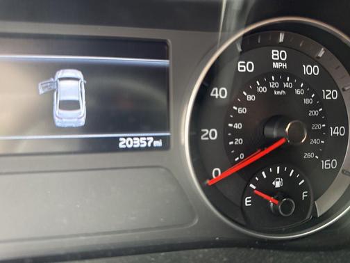 Snow White Pearl 2023 Kia Forte GT-Line