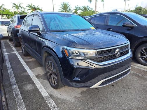 2023 Volkswagen Taos 1.5T SE