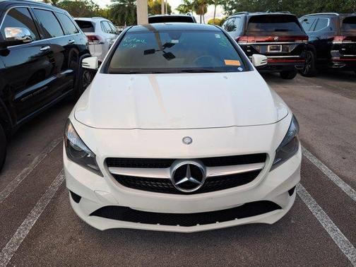 2016 Mercedes-Benz CLA-Class Base