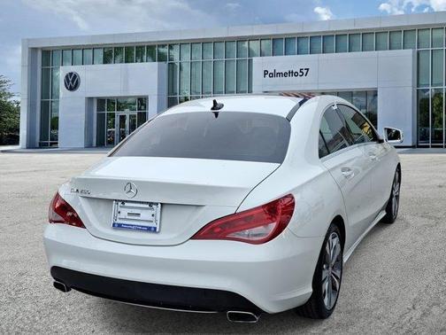 2016 Mercedes-Benz CLA-Class Base