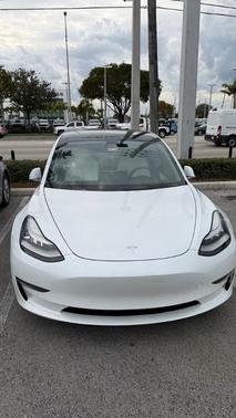 2020 Tesla Model 3 Standard Range Plus