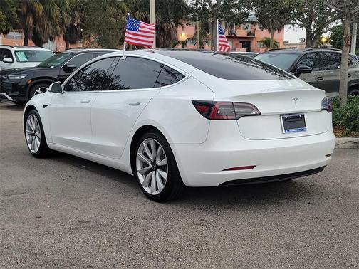 2020 Tesla Model 3 Standard Range Plus