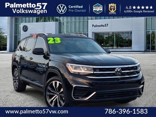 Deep Black Pearl Effect 2023 Volkswagen Atlas 3.6L SEL Premium R-Line