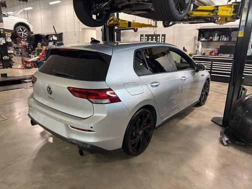 Reflex Silver Metallic 2022 Volkswagen Golf GTI 2.0T SE