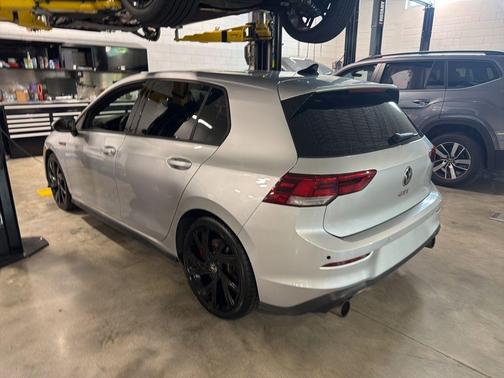 Reflex Silver Metallic 2022 Volkswagen Golf GTI 2.0T SE