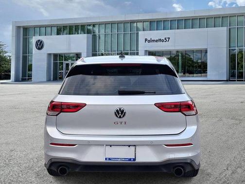 Reflex Silver Metallic 2022 Volkswagen Golf GTI 2.0T SE