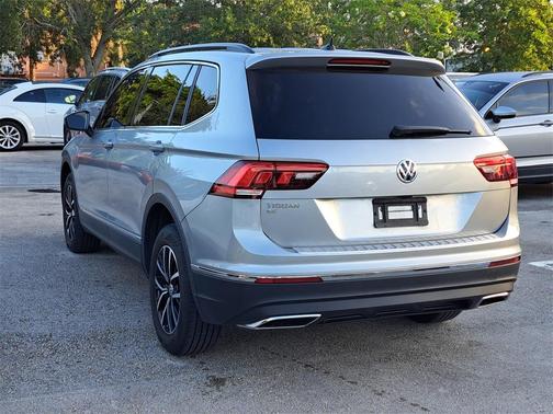 2021 Volkswagen Tiguan 2.0T SE