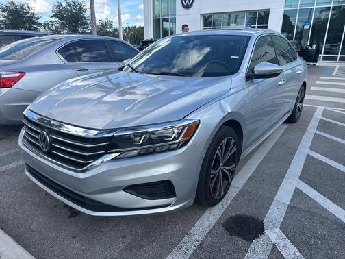 2021 Volkswagen Passat 2.0T SE