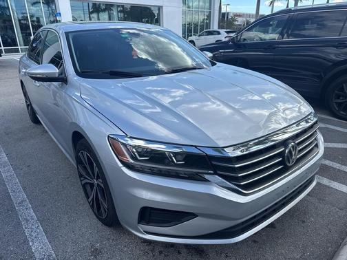 2021 Volkswagen Passat 2.0T SE