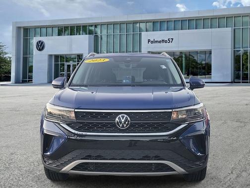 2023 Volkswagen Taos 1.5T SE