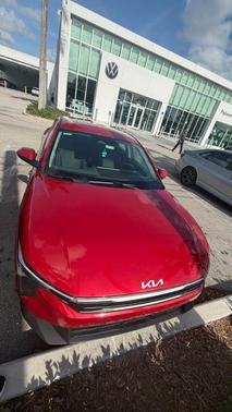 Currant Red 2025 Kia K4