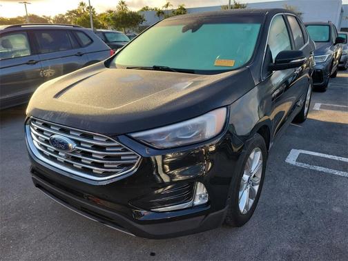 2020 Ford Edge Titanium