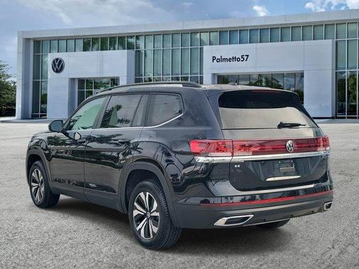 2024 Volkswagen Atlas 2.0T SE